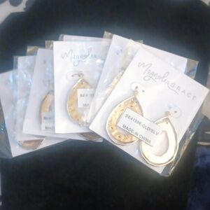 Magnolia Grace Earrings 7 pair